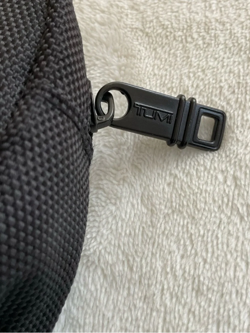 TUMI Delta Black Ballistic Nylon Travel Zip Pouch Toiletry Bag EUC